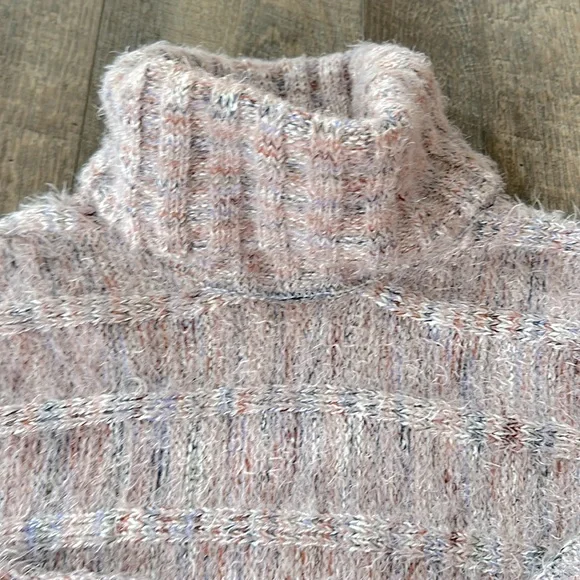 American Rag Turtle Neck Sweater - Picture 7 of 12